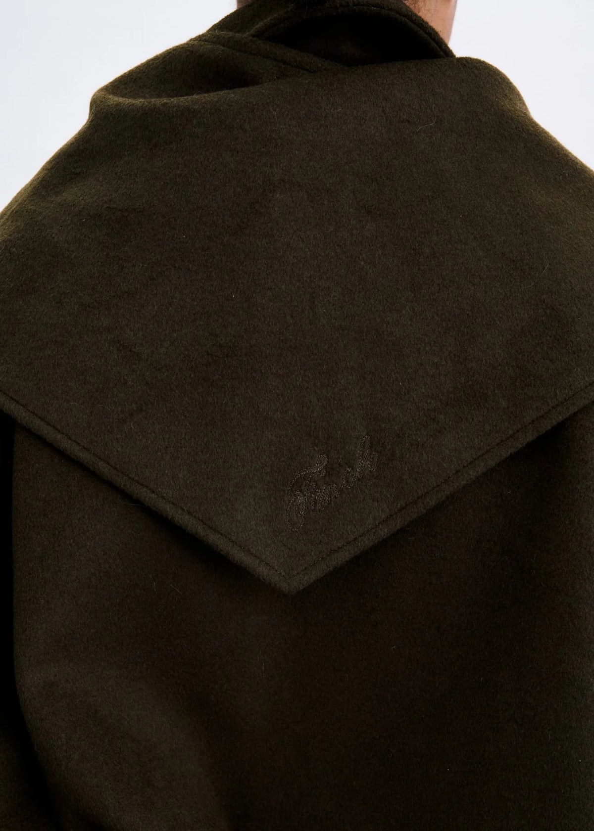 Chaqueta con Capa