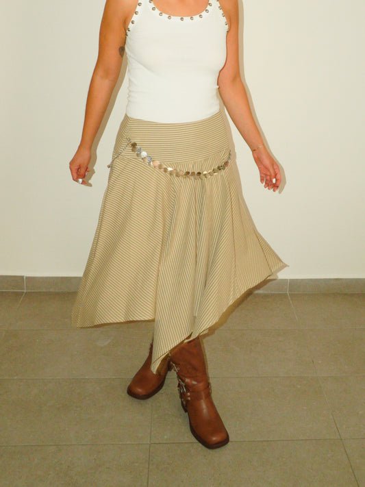 Falda Asimétrica