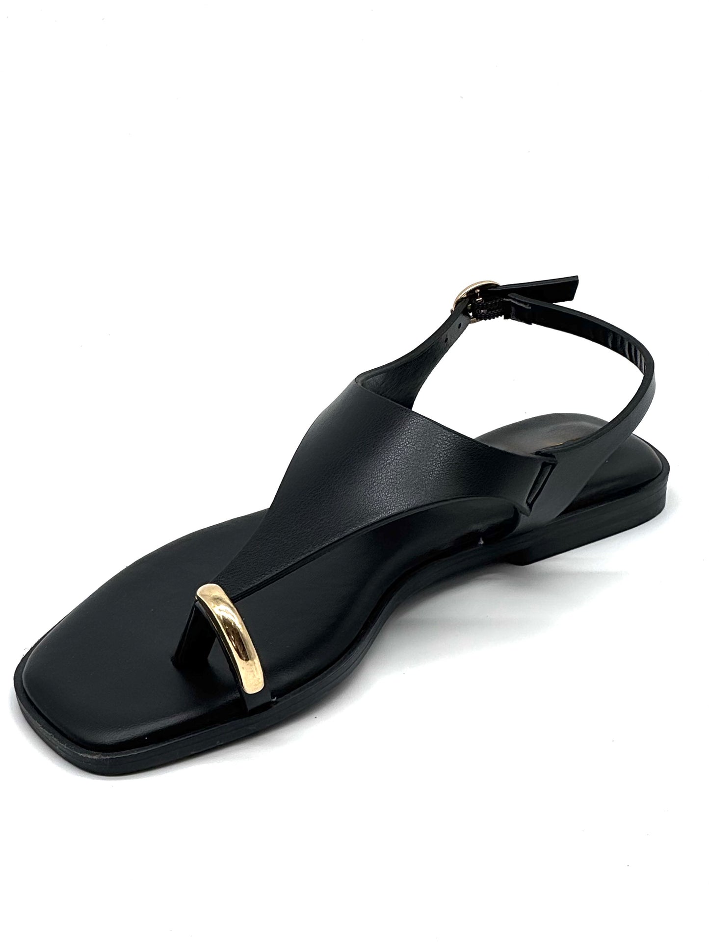 Diora negro