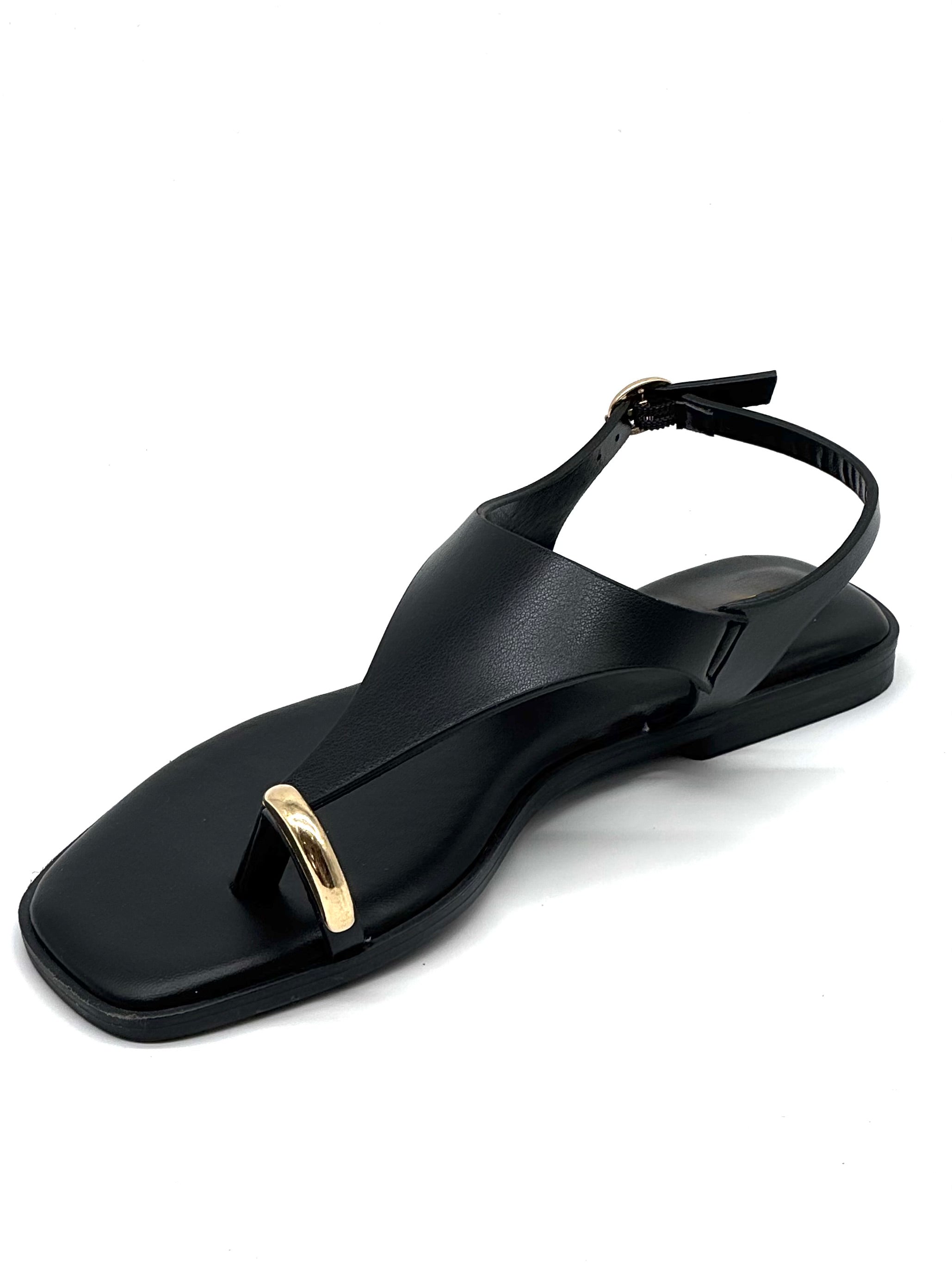 Diora negro