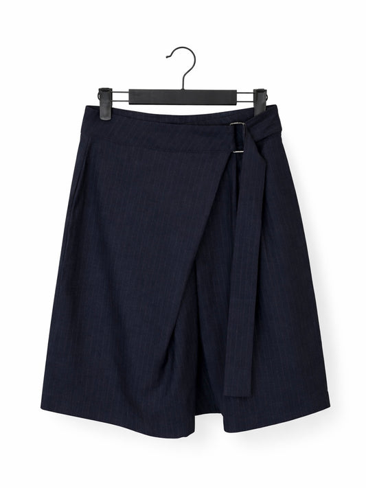 Bermudas Sastre Envolvente